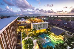 Hotel The Lerina Nusa Dua 4*