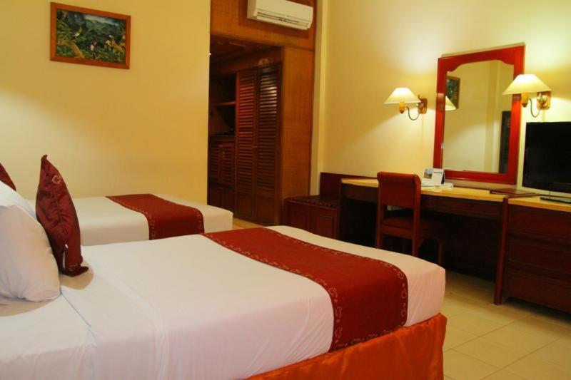 Inna Sindhu & 3* Sanur (Bali)