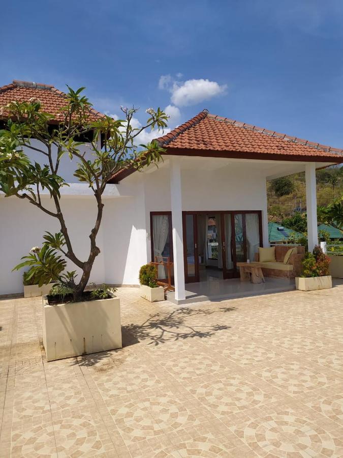 Ocean Amed (Bali)