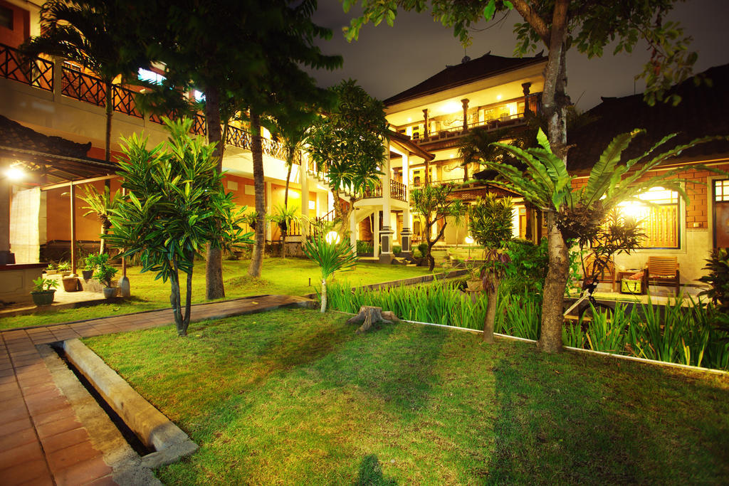 Bendesa 3* Kuta (Bali)
