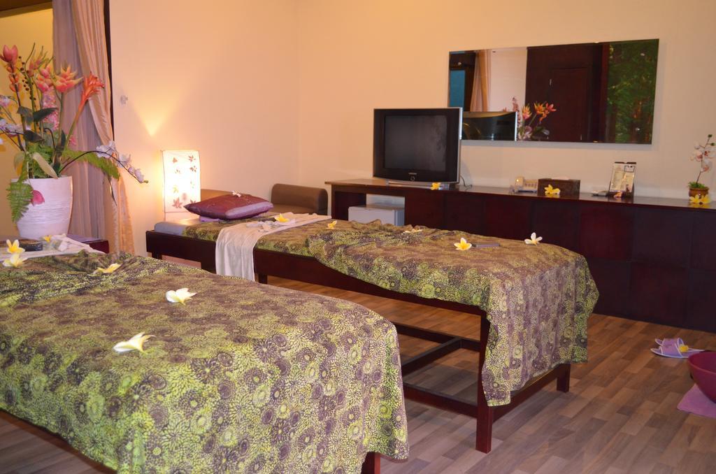 Villa Lavender &