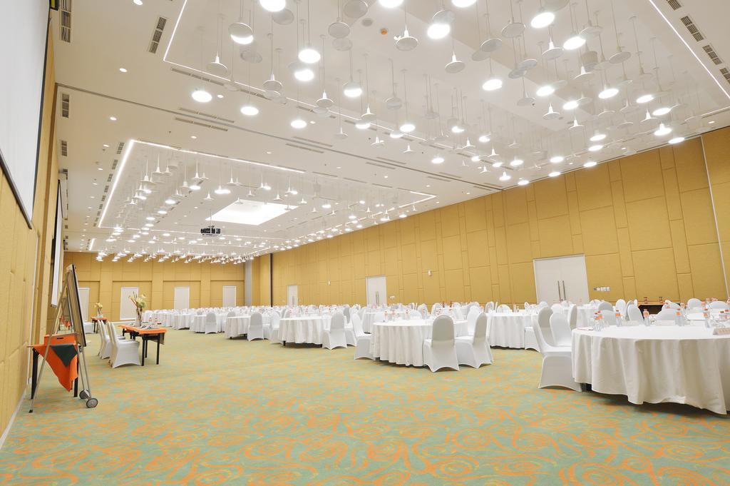 Harris Hotel&conventions Bali Hotel