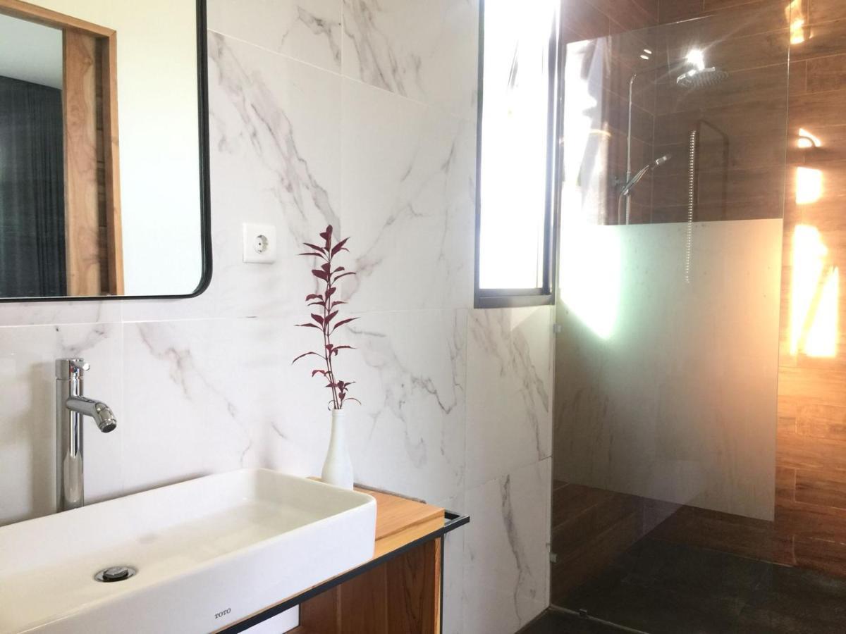 Hotel Le Chien Rouge 4*