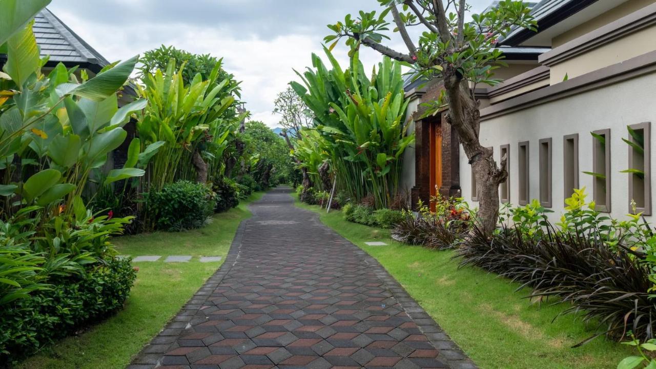 Resort The Grand Villandra Lovina (Bali)