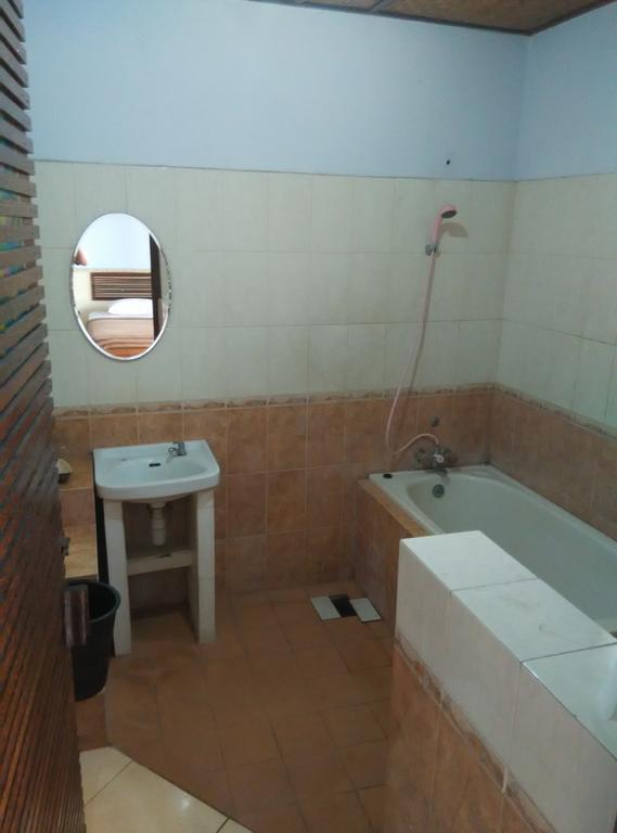 Wahyu Dana Guest house Buleleng (Bali)