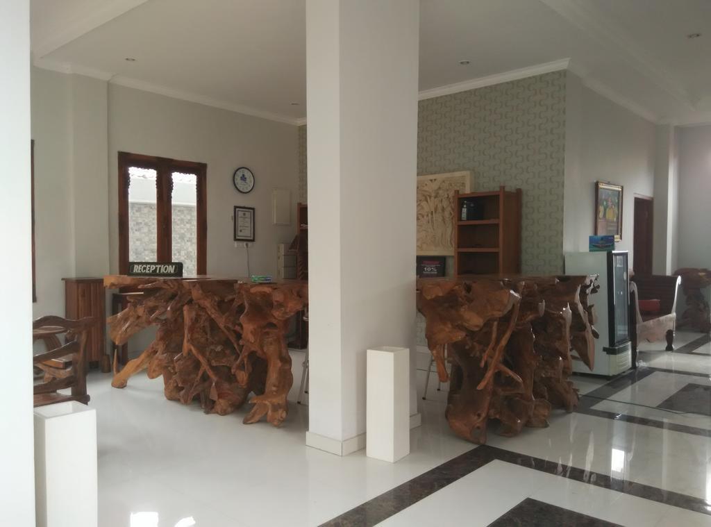 Wahyu Dana