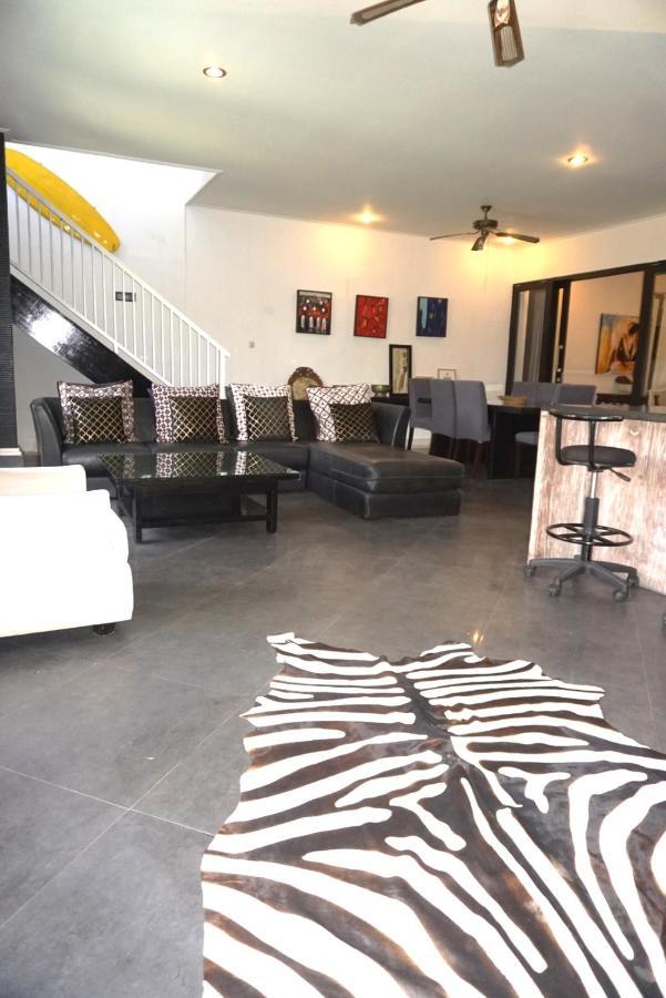 Lingkar 89a Villa