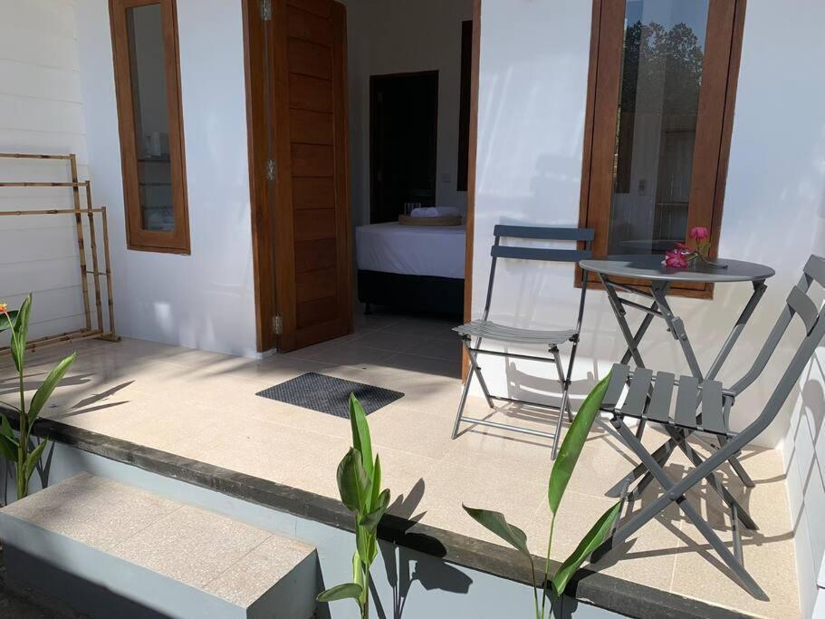 Apartment 3 Monkeys Lembongan Gym Recovery Centre *