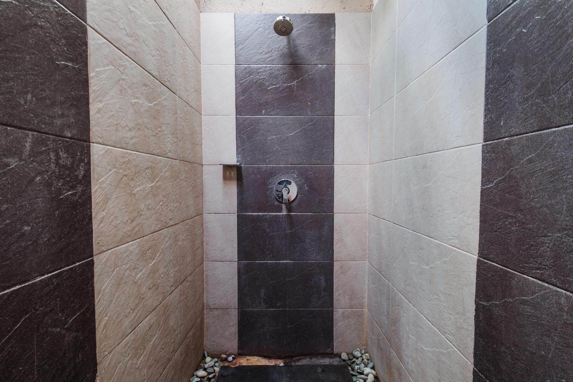 Hotel Aldeoz Grand Kancana