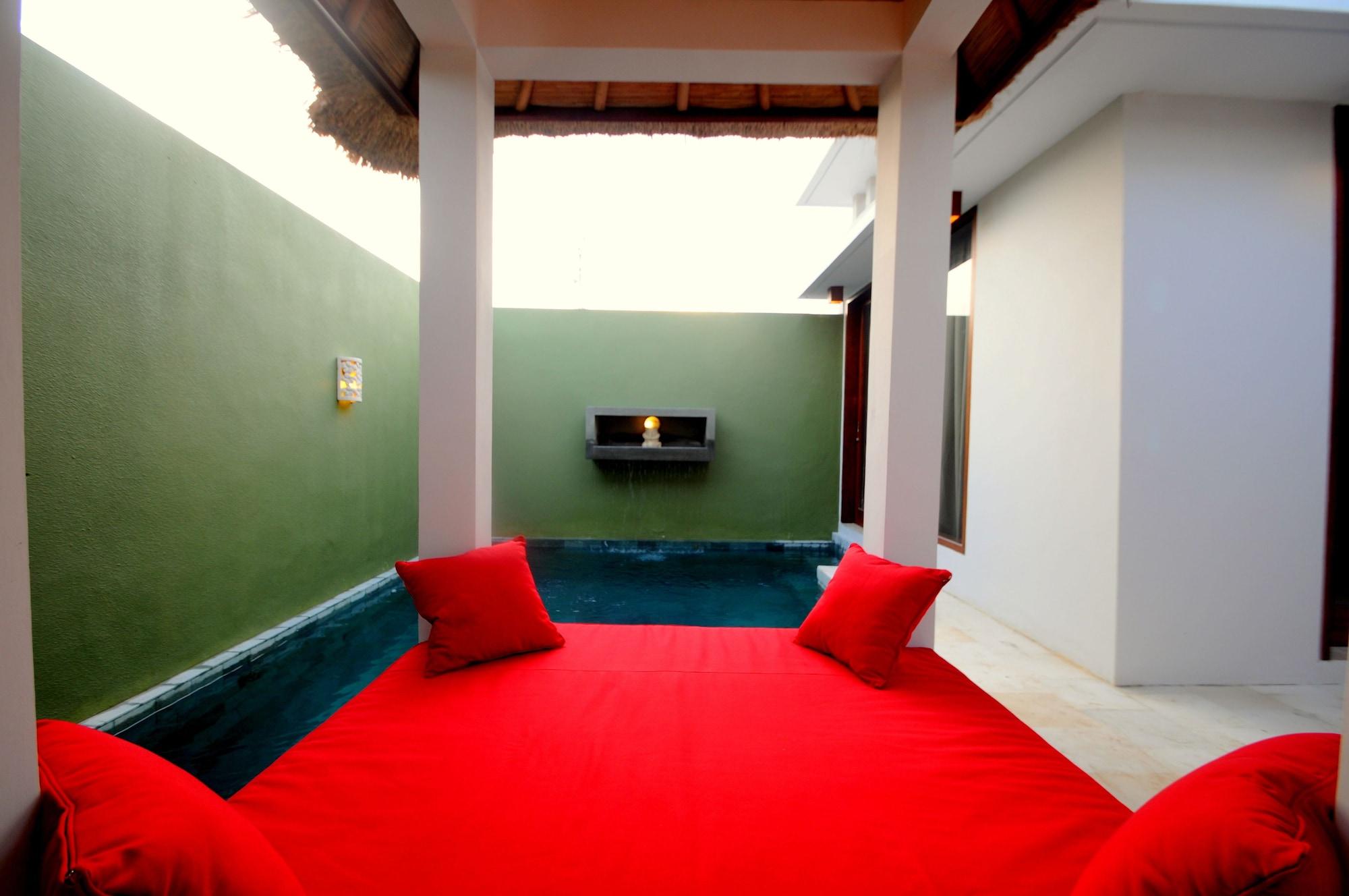 Jas Boutique Villa *