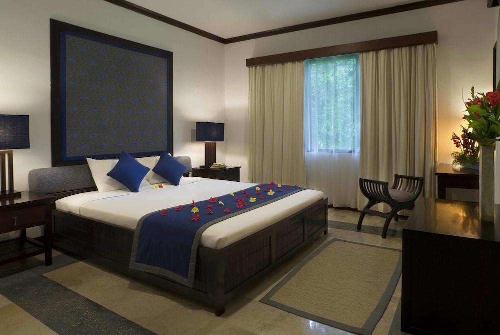 Masari & Ubud Villa BALI