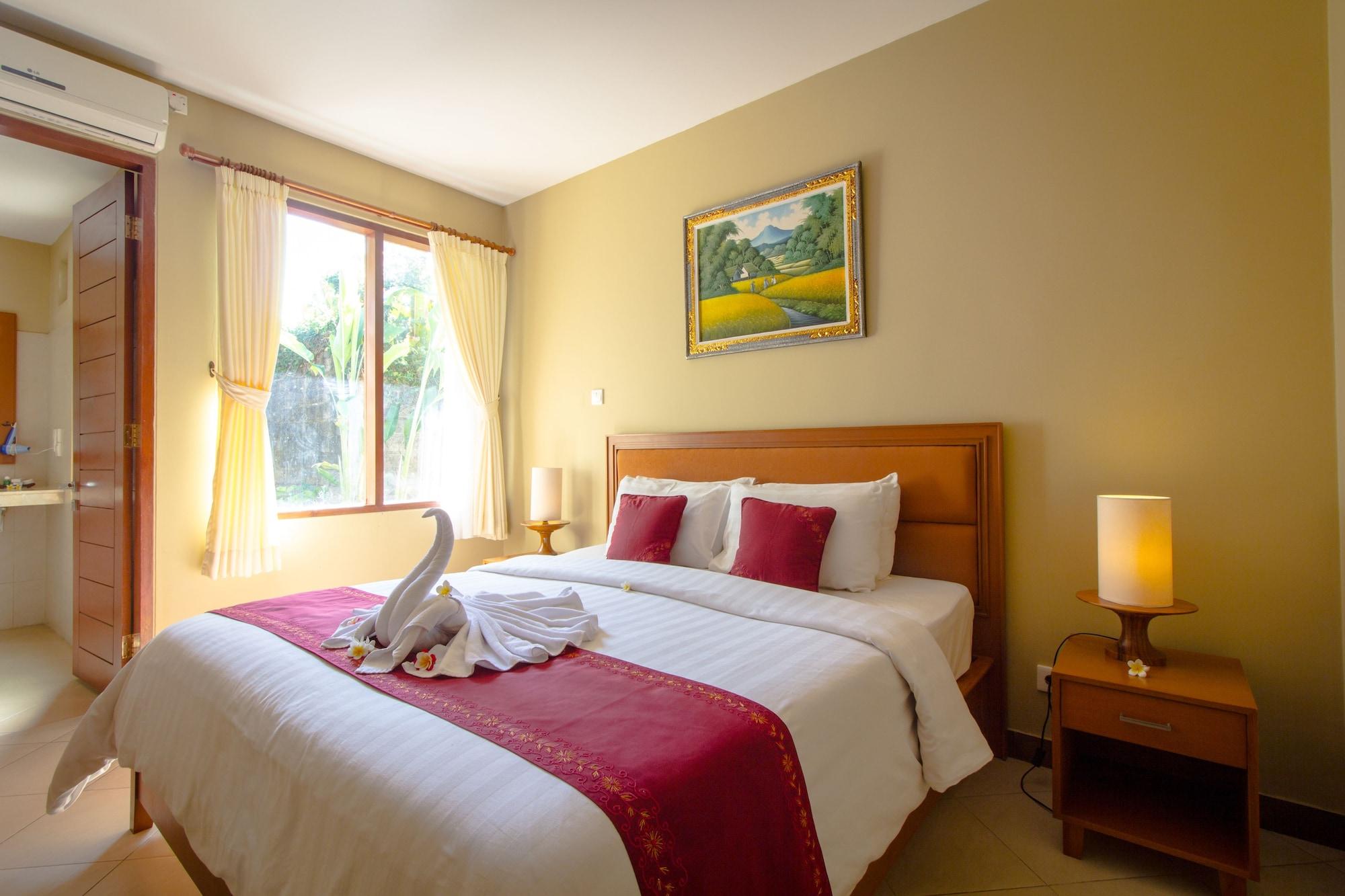 Resort Kuta Puri Bungalows, And 3*