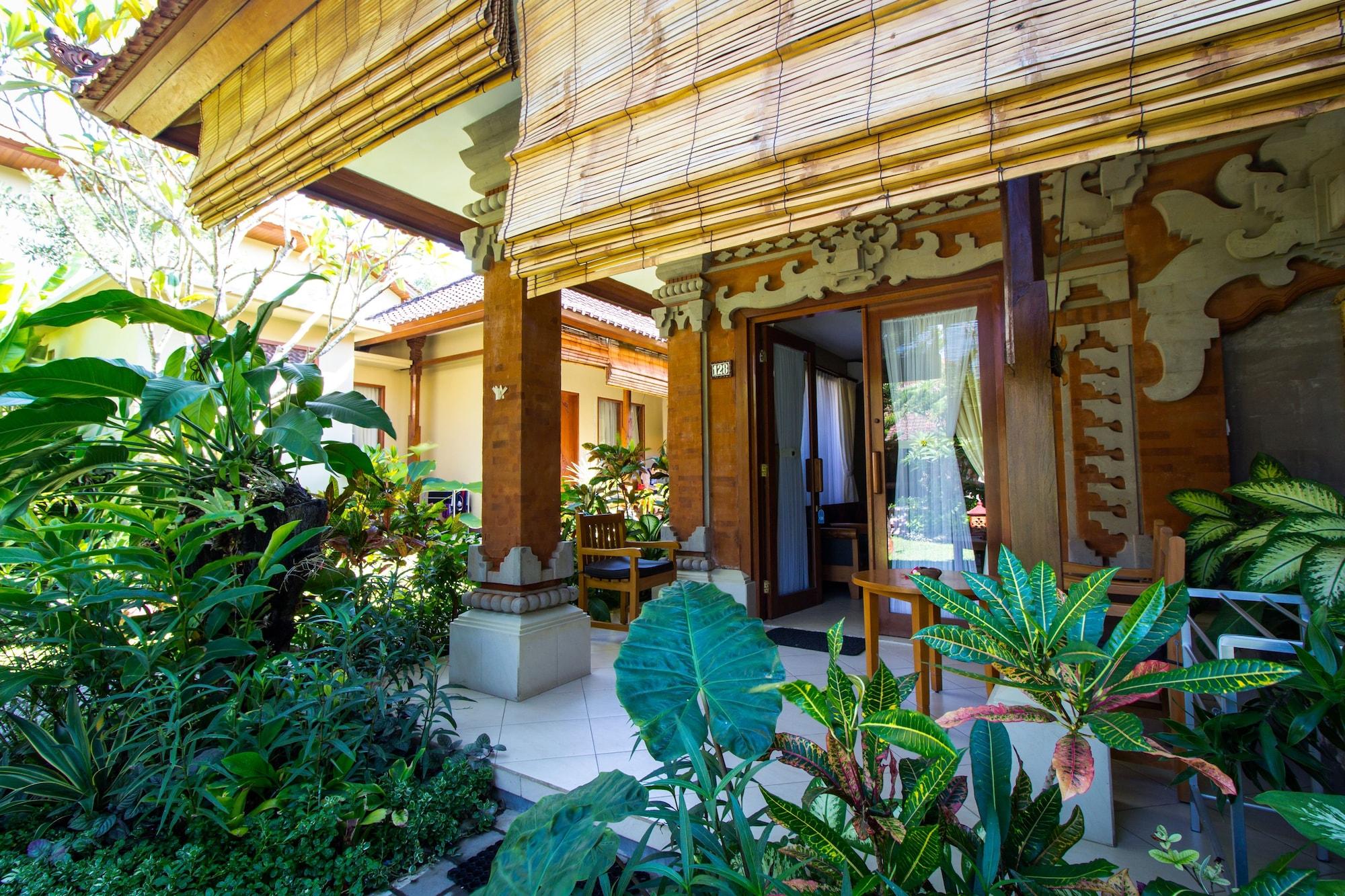 Kuta Puri Bungalows, And 3* Kuta (Bali)