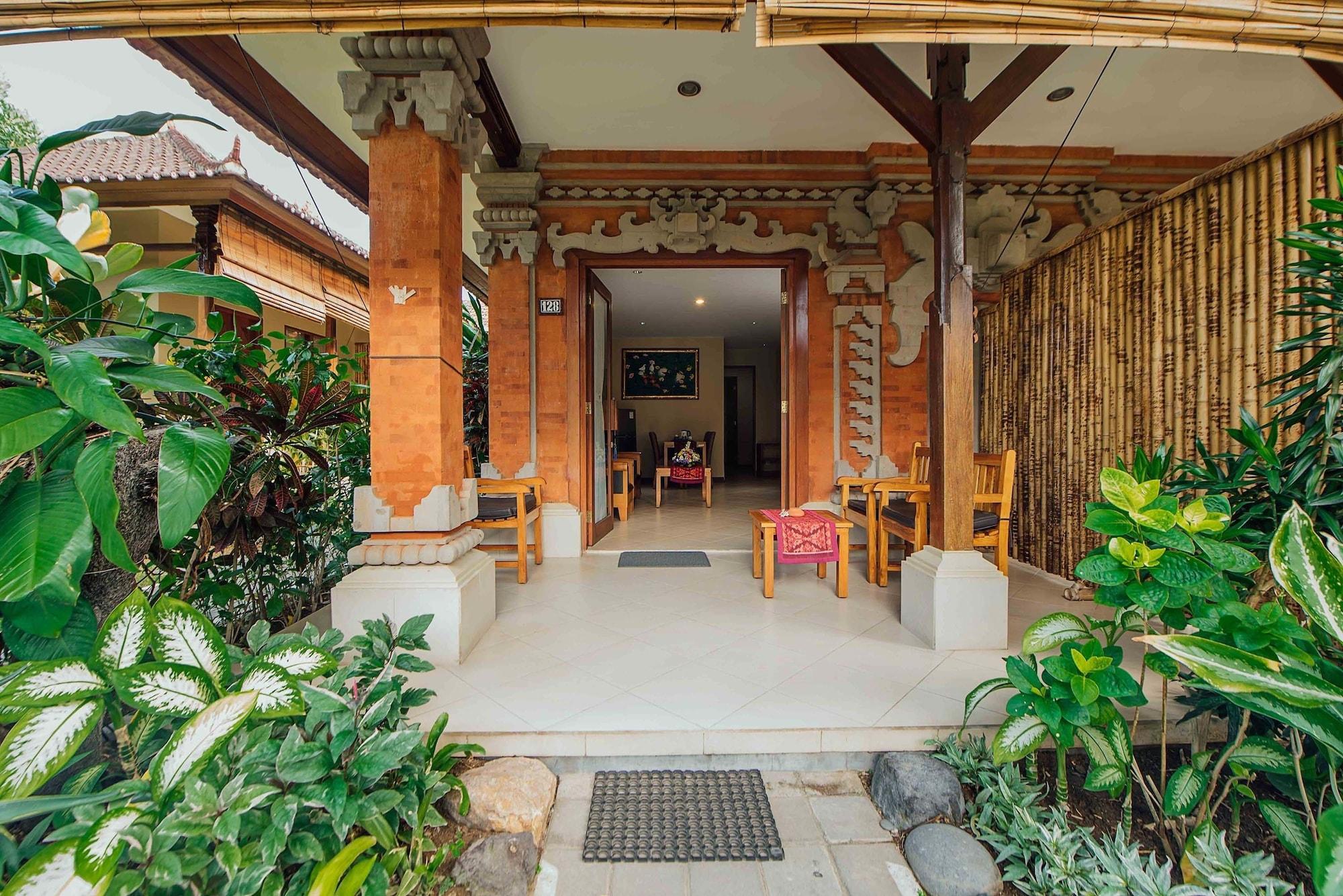 Kuta Puri Bungalows, And Resort Kuta (Bali)