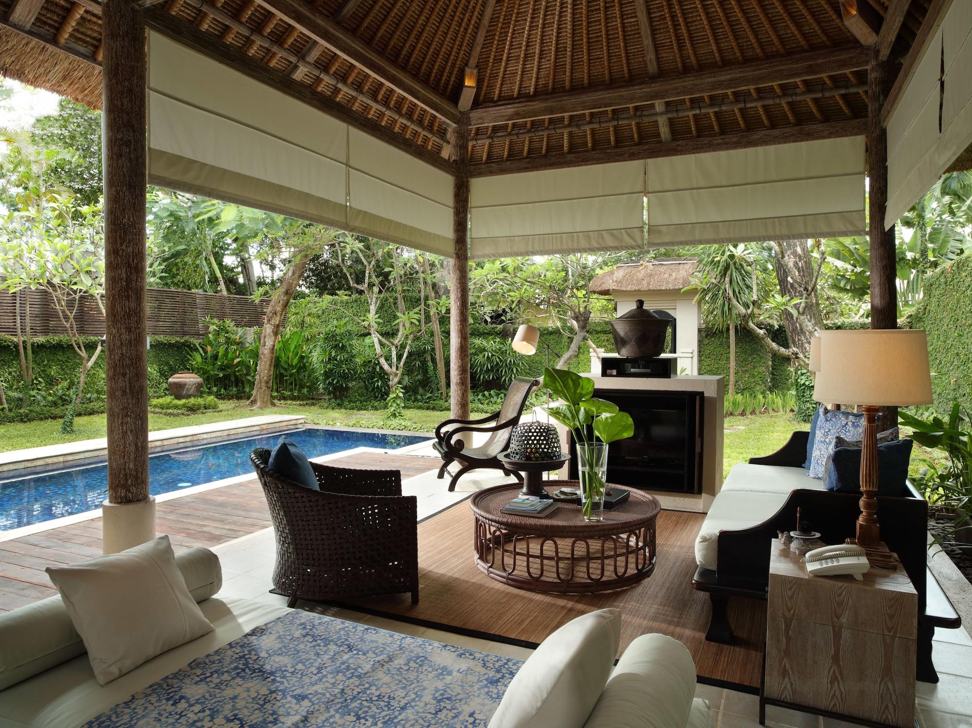 Villa Kayumanis Private And *
