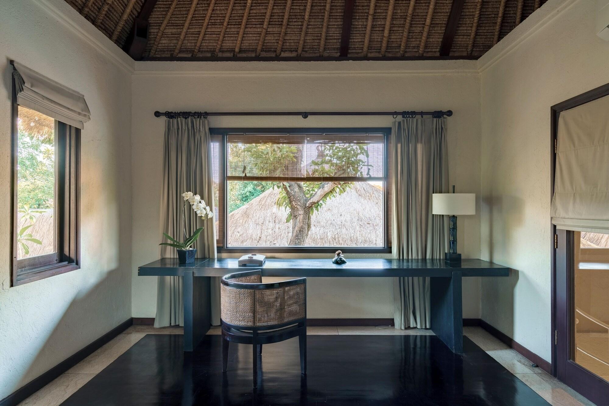 Villa Kayumanis Private And *