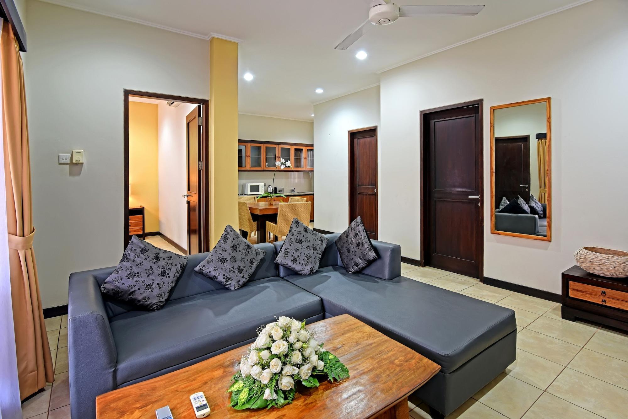 Kuta Town House Aparthotel