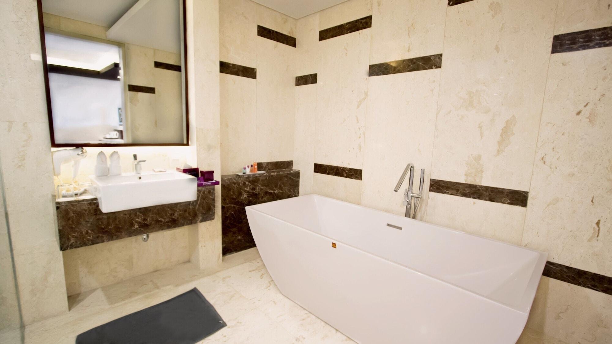 Hotel Quest San By Aston 3*