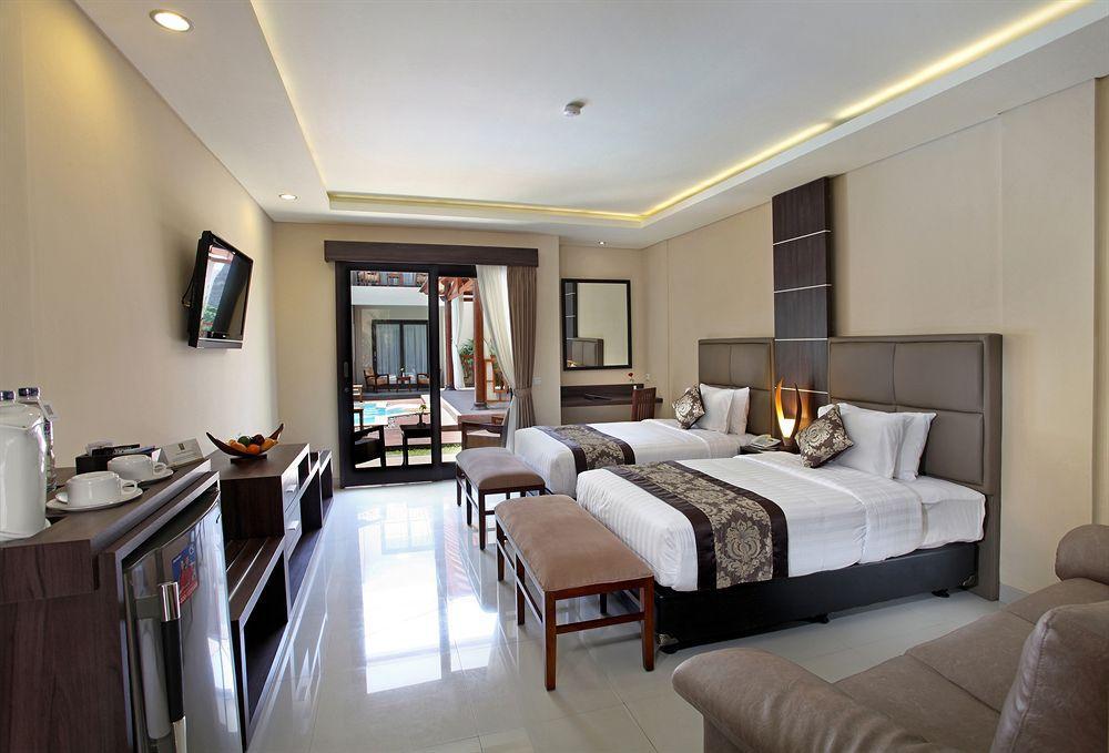 D'penjor Hotel