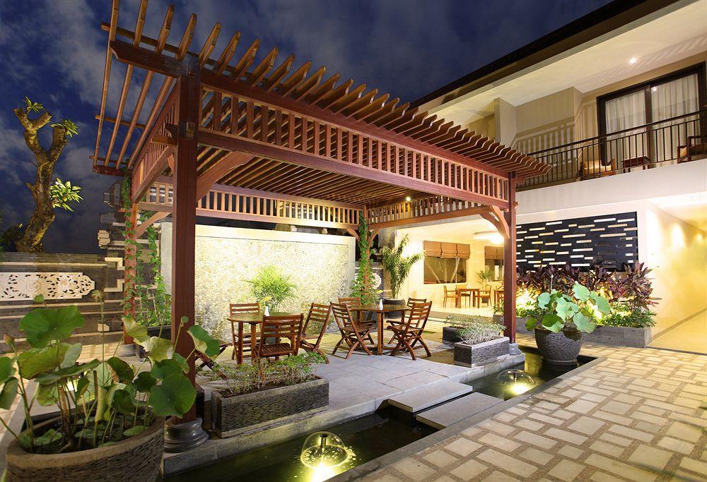 Hotel D'penjor Seminyak (Bali)