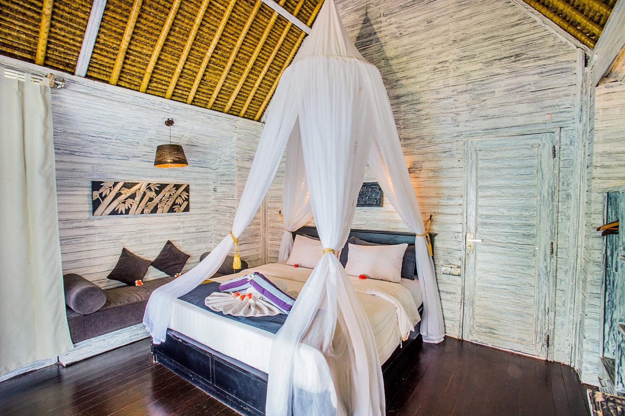 Bay Shore Huts 4* Nusa Lembongan (Bali)