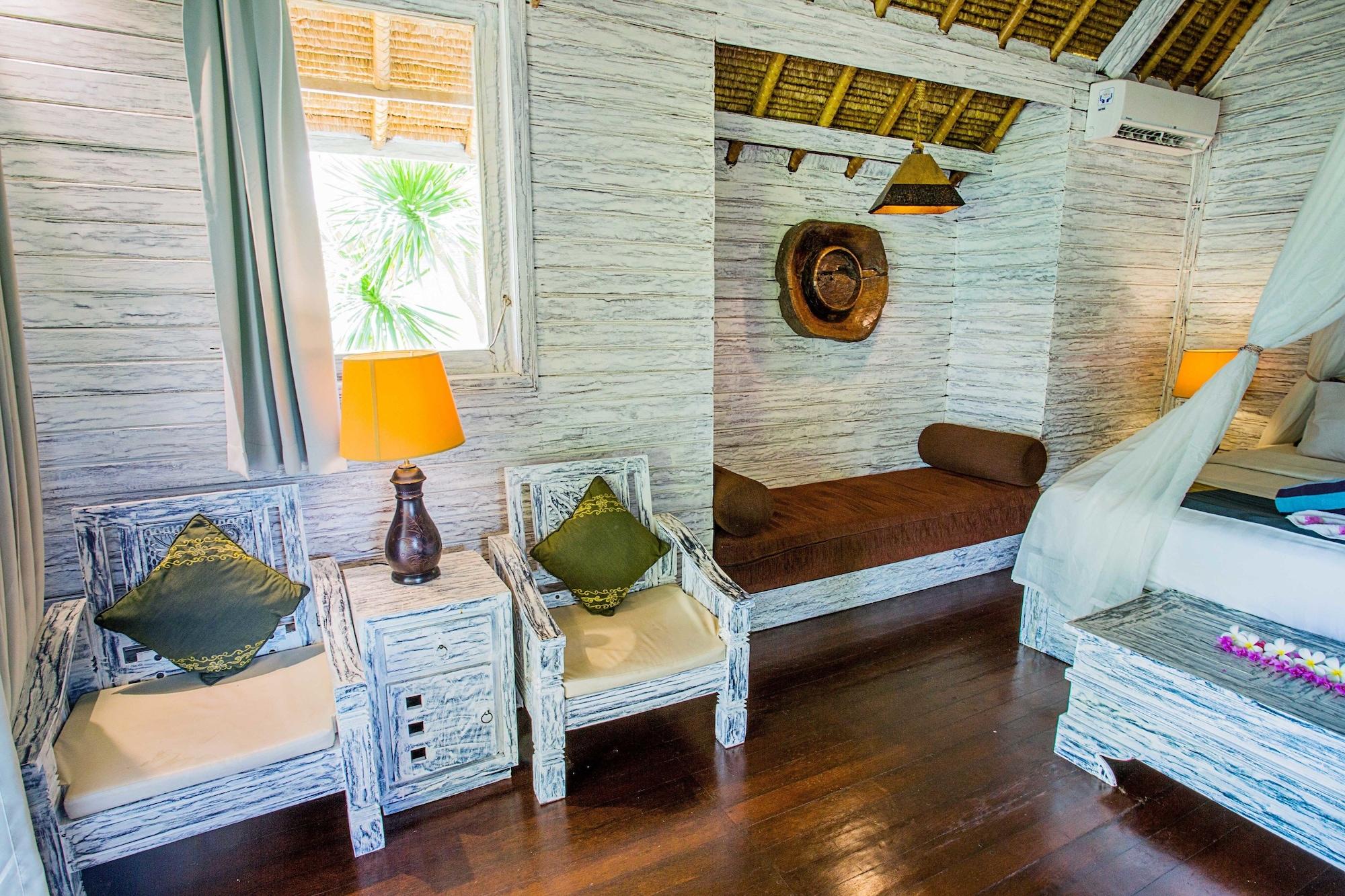 Resort Bay Shore Huts