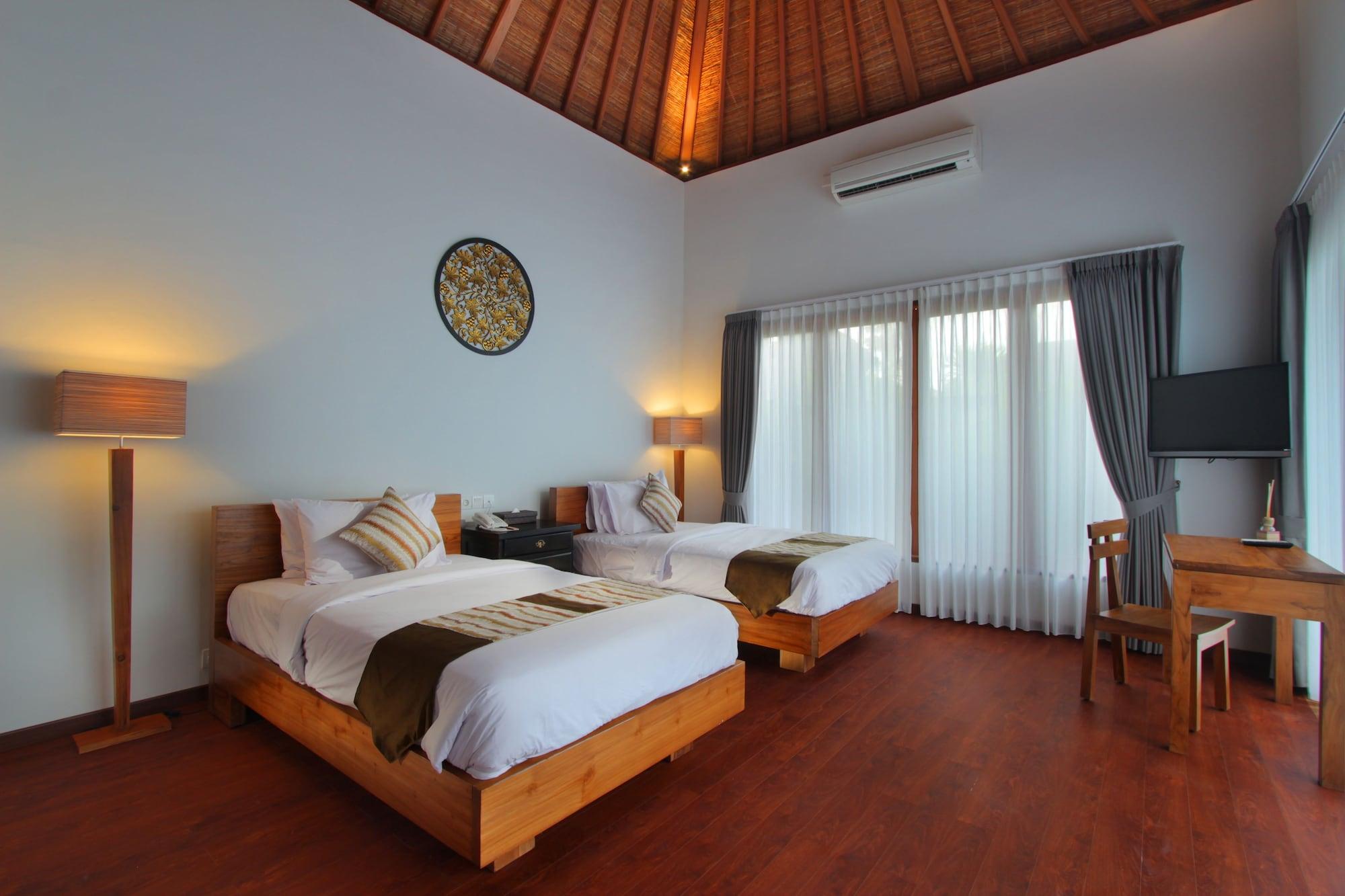 Resor Bali Nyuh Gading Luxury &