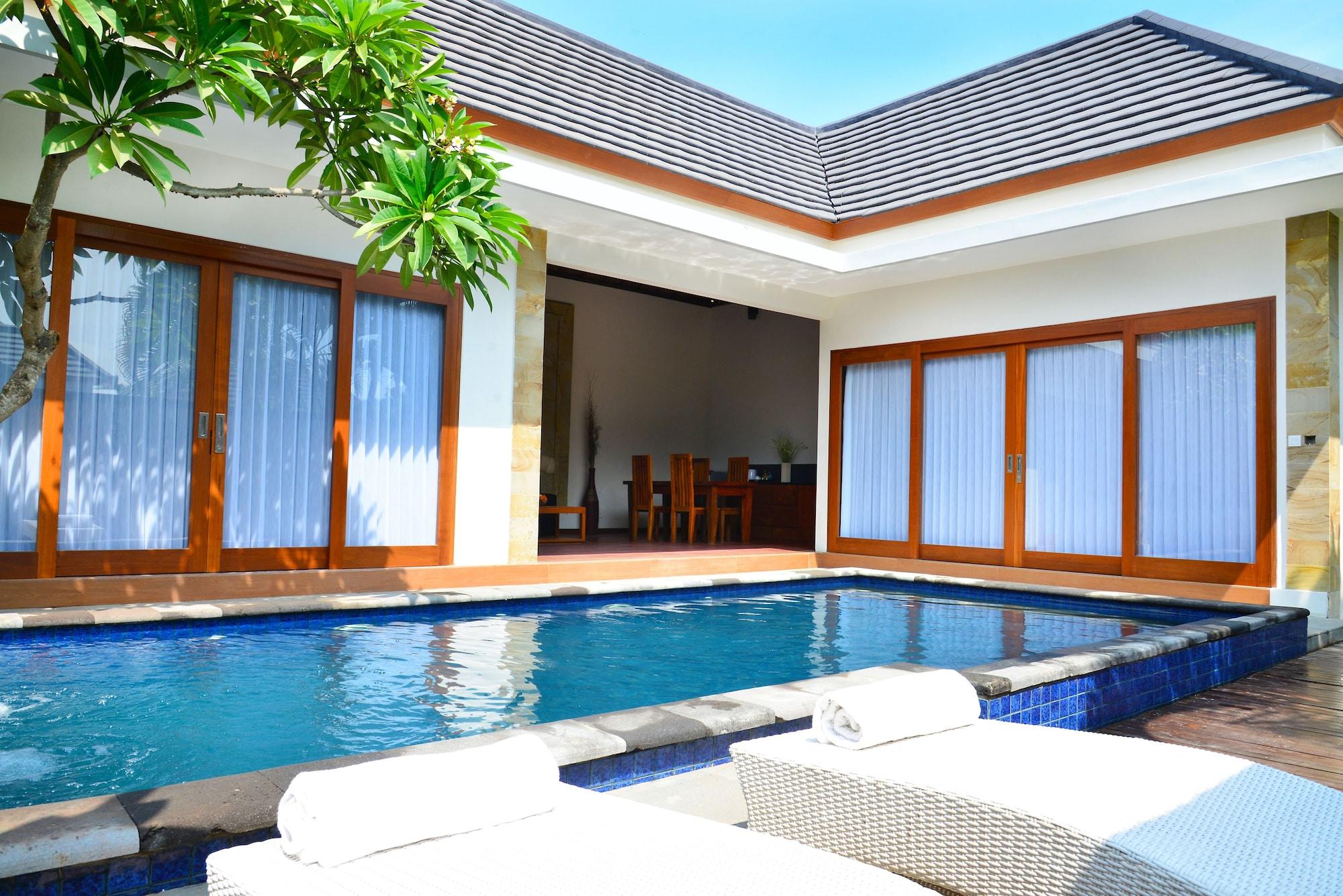 Resor Bali Nyuh Gading Luxury & 3*