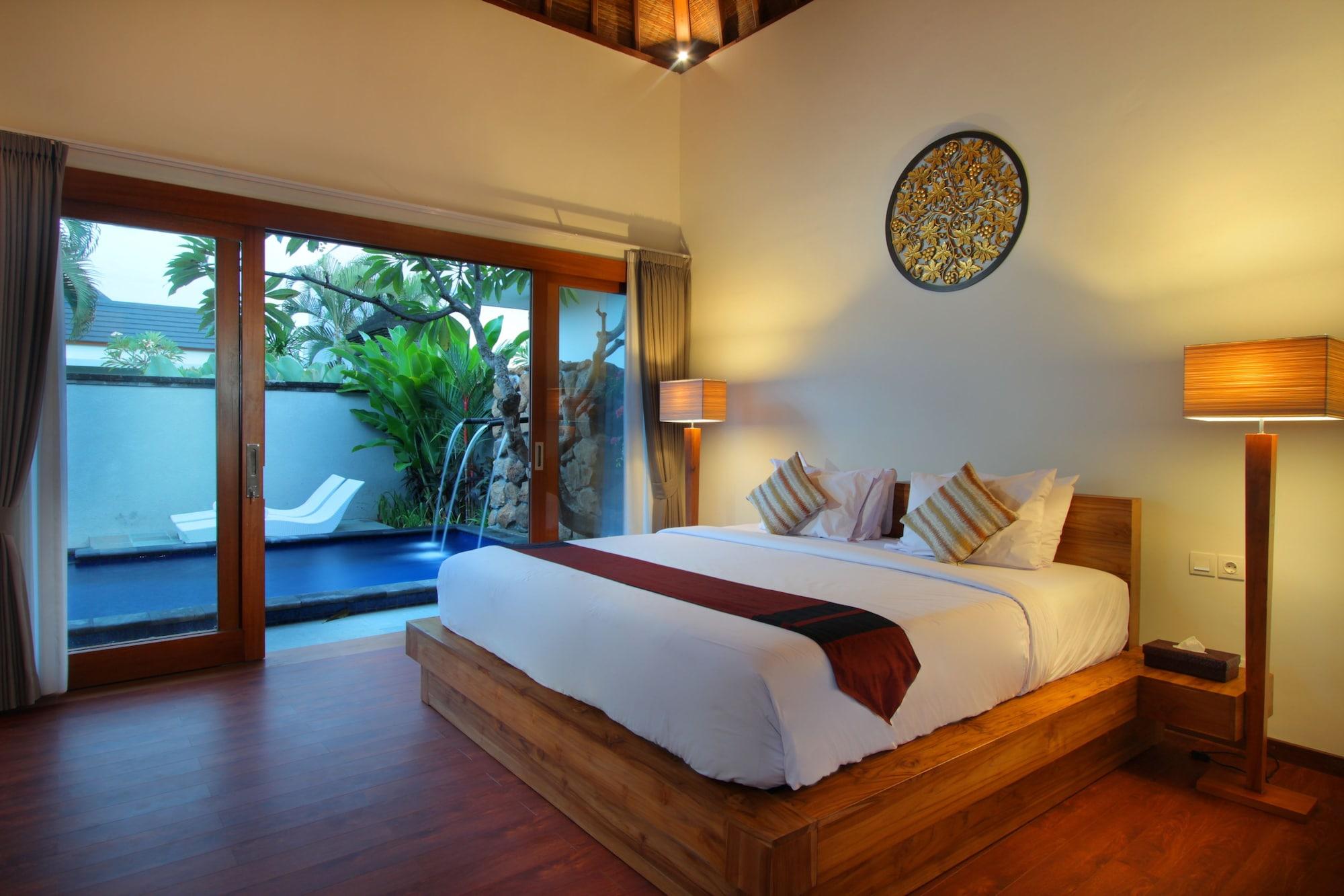 Resor Bali Nyuh Gading Luxury & 3*