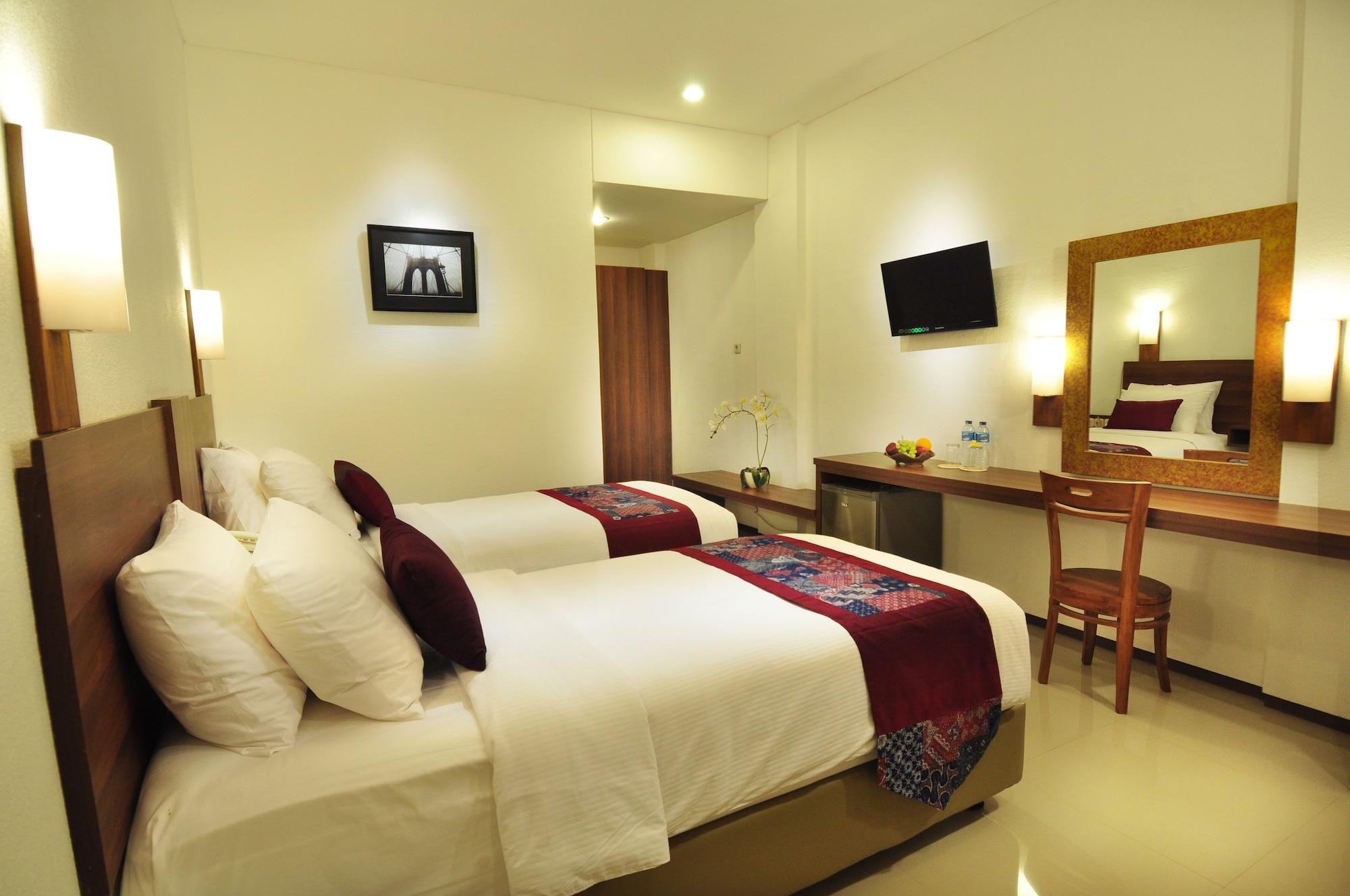 D'lima & Hotel 3*