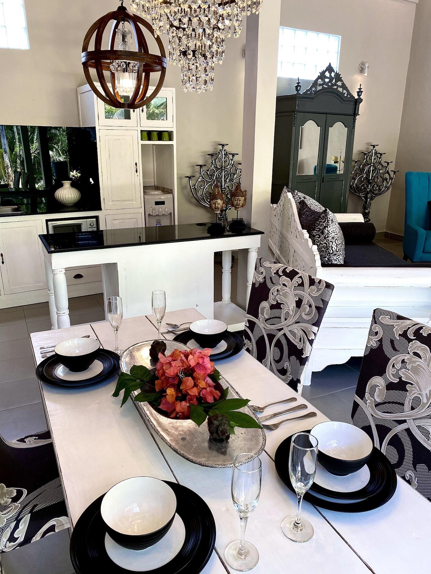 Frangipani Villa Seminyak * Seminyak (Bali)