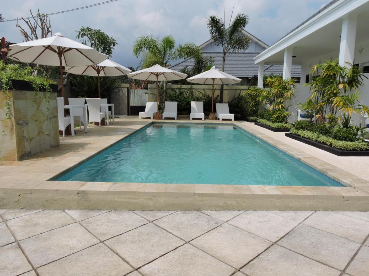 Kartika Holiday park Lovina (Bali)