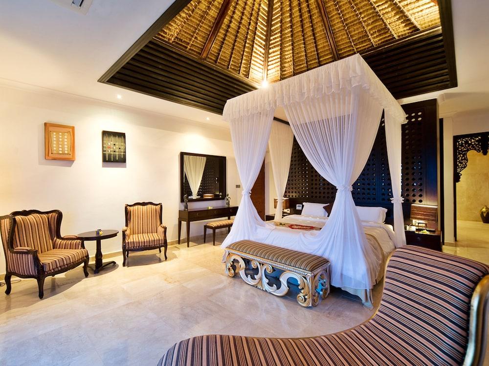 Hillstone Bali