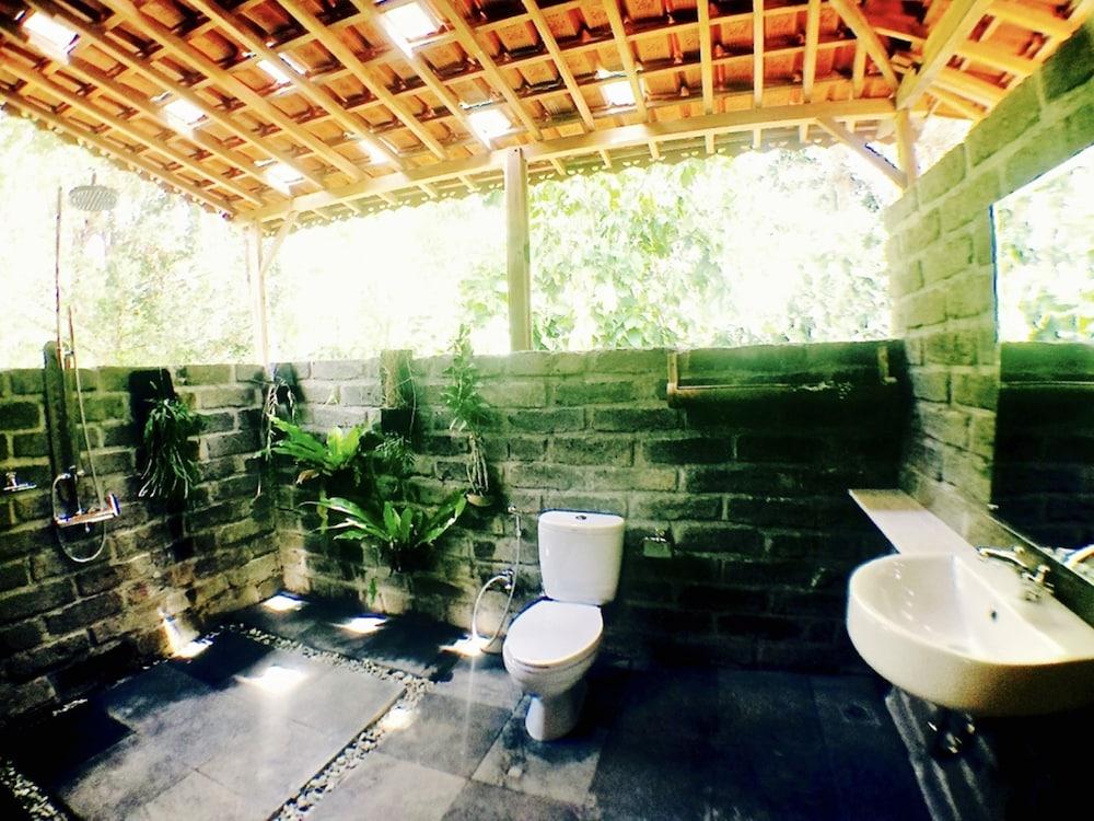 Bed & Breakfast Bali Lush 3*