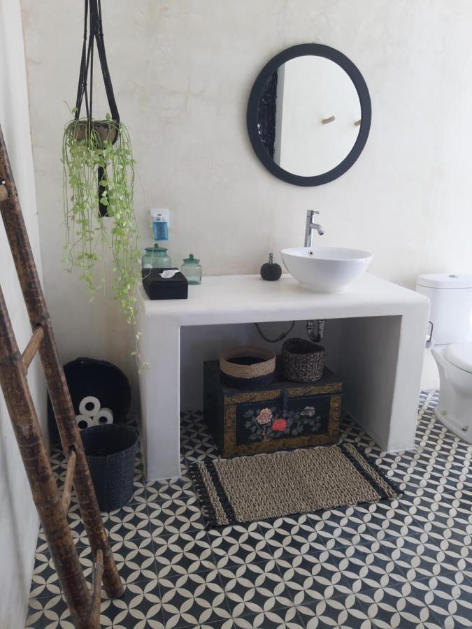 Paz Bali