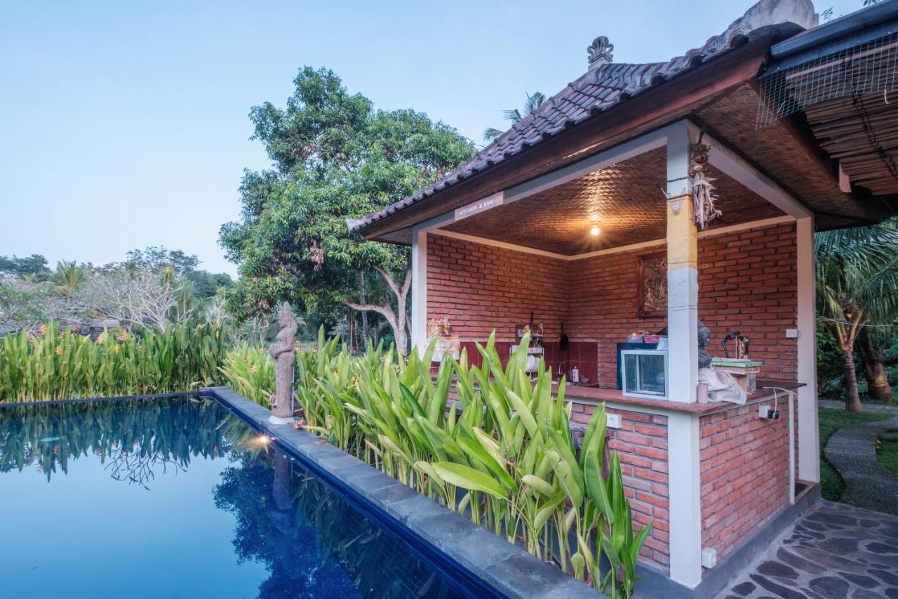 Dhiari Guest house *