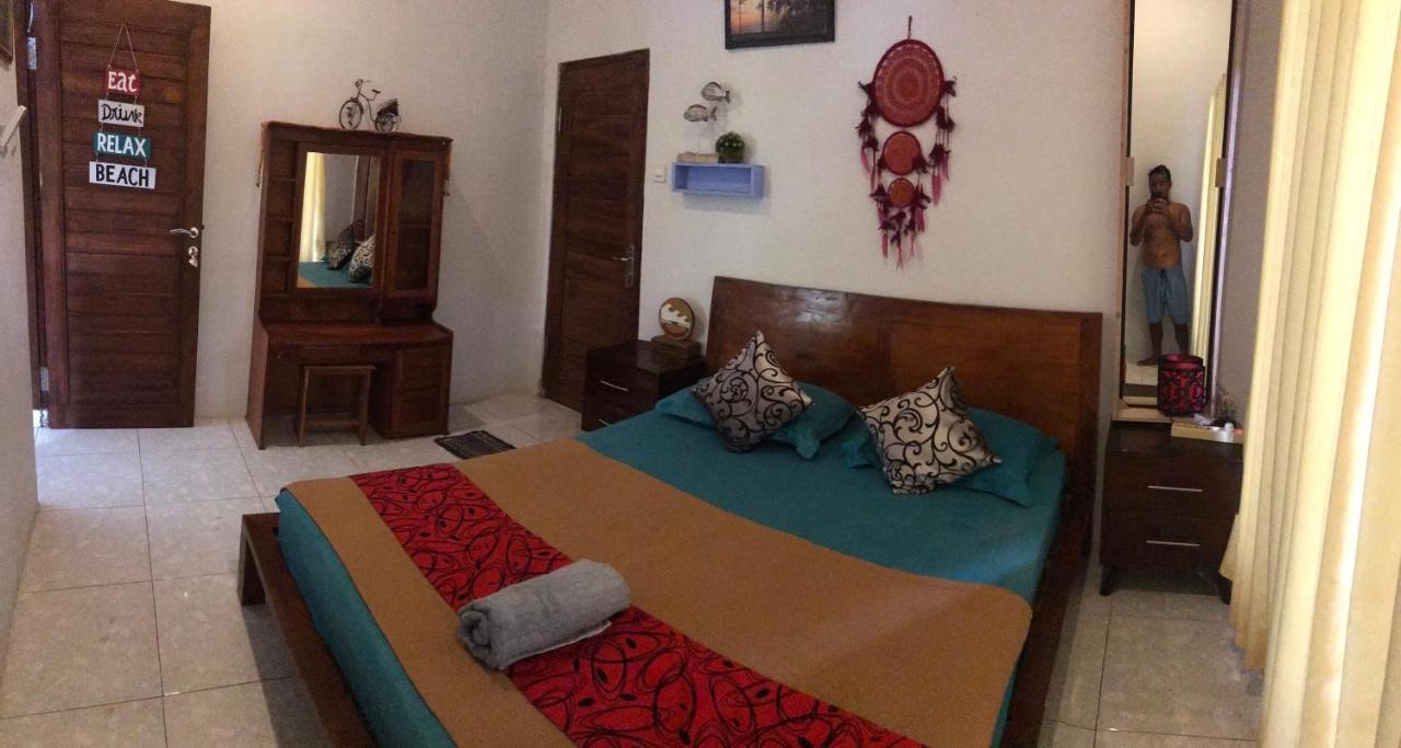 Guest house Medewi Secret Surfcamp 2*