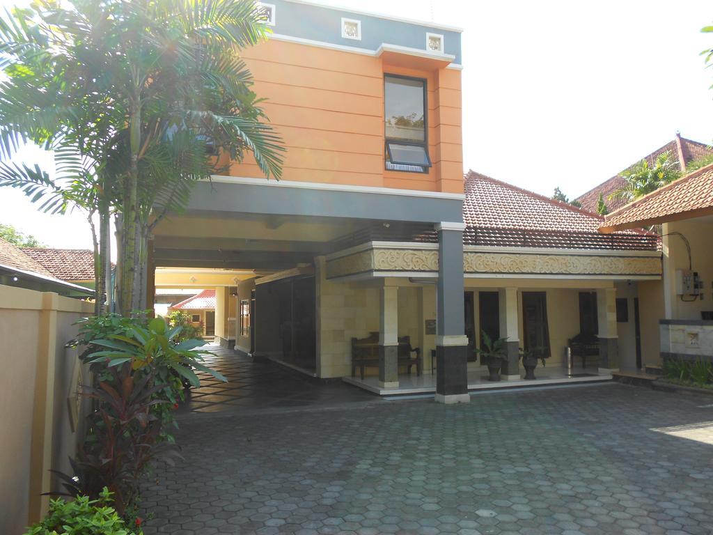 Hotel Grand Wijaya Singaraja (Bali)