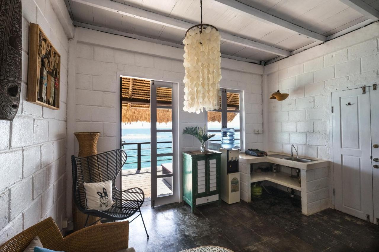 Rumah Elizabeth & Rumah Janneke Uluwatu (Bali)
