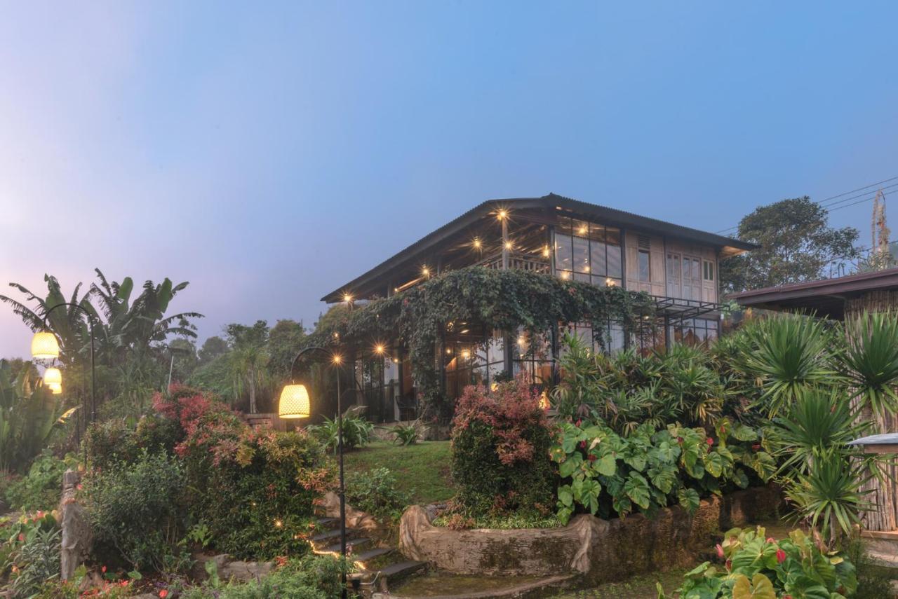 Kayukopi Villa