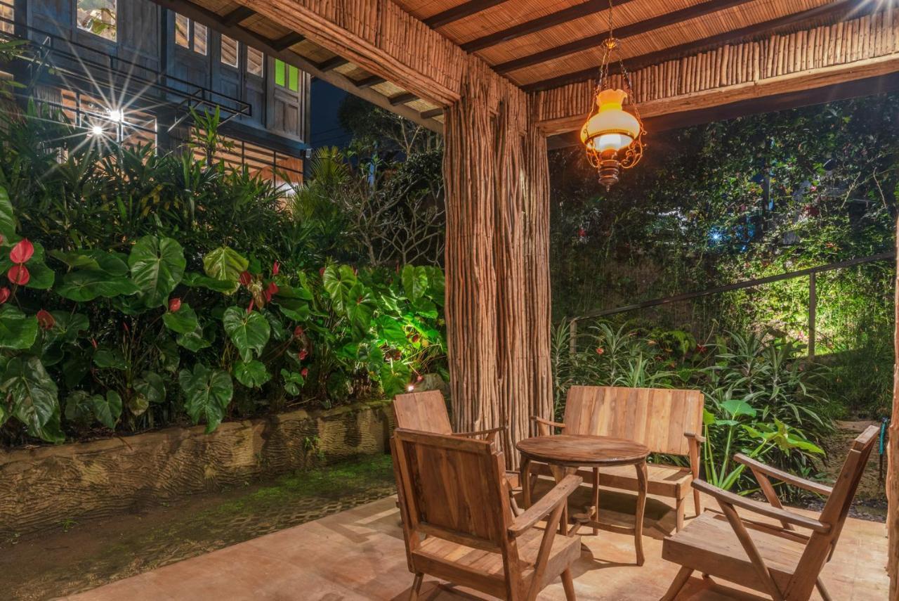 Kayukopi Villa