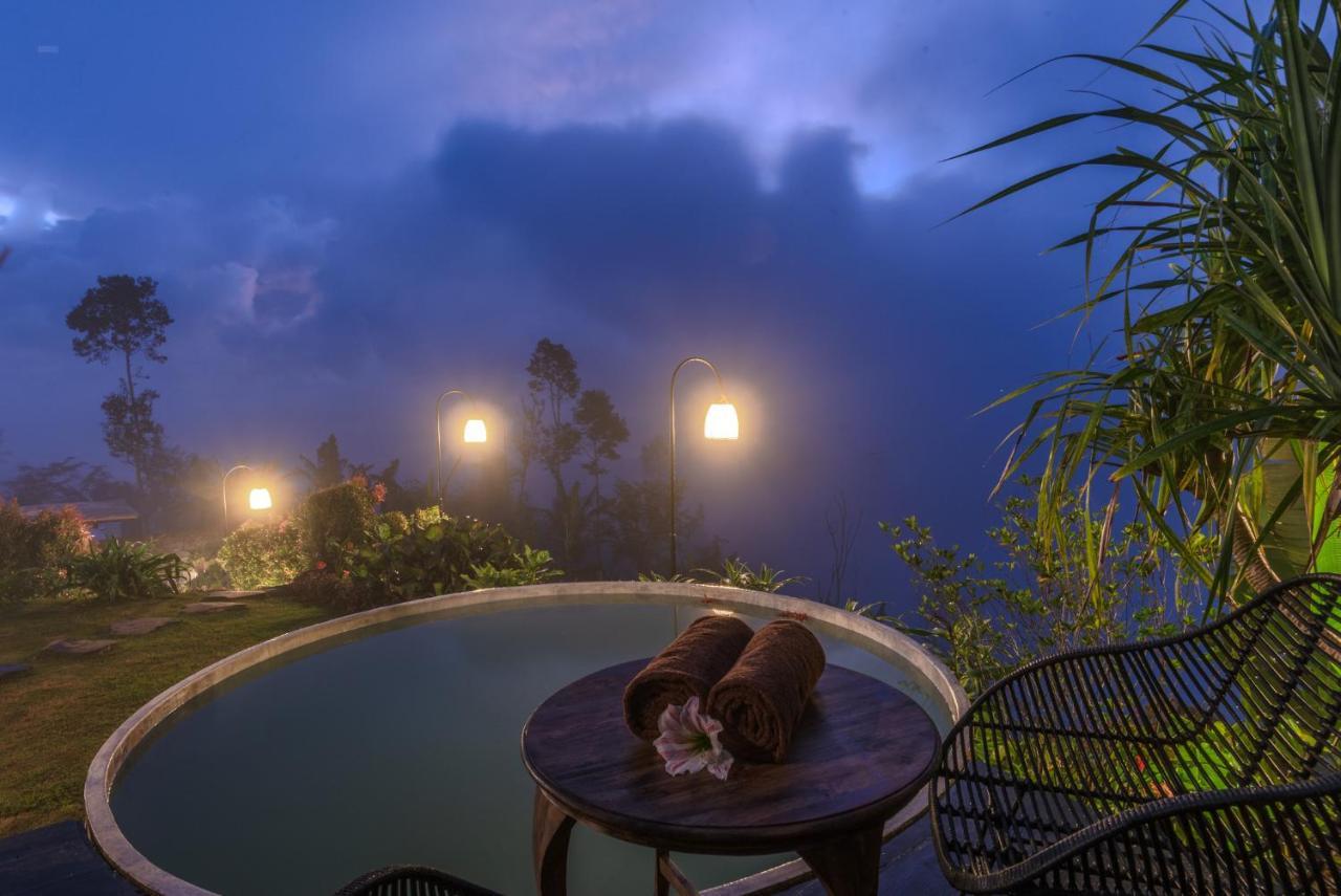 Kayukopi Villa *