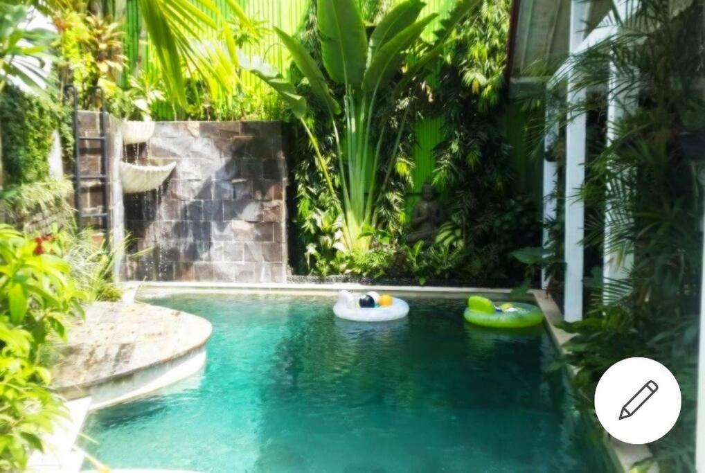 Villa Blue Lagoon 5 Bedrooms Kuta (Bali)