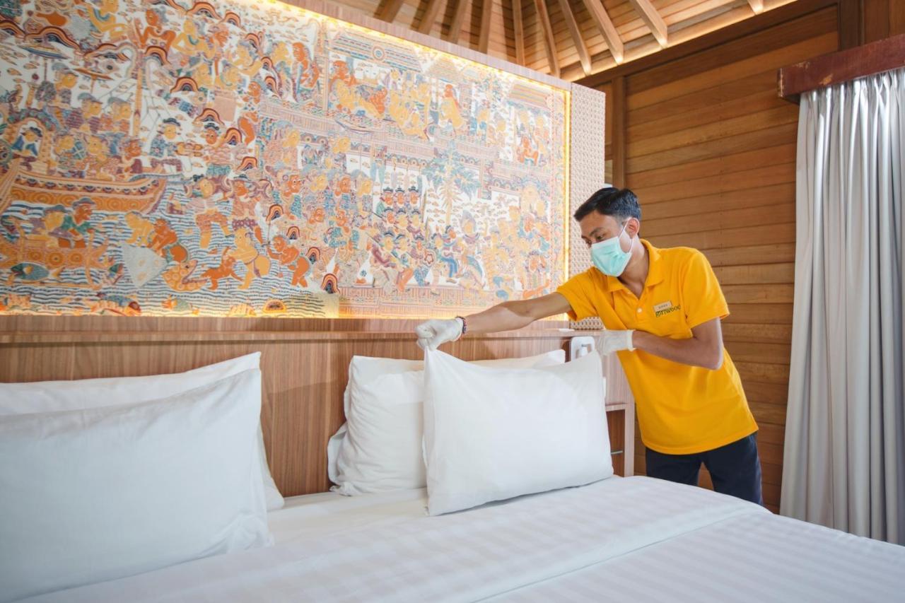 Giriwood & Hotel Munduk (Bali)