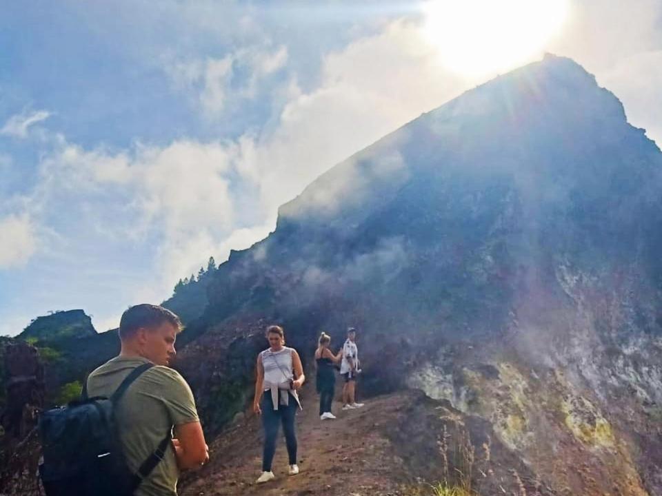 Bunbulan Hill And *