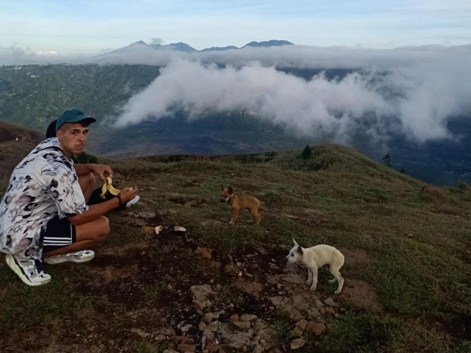 Bunbulan Hill And Hostel Kintamani (Bali)