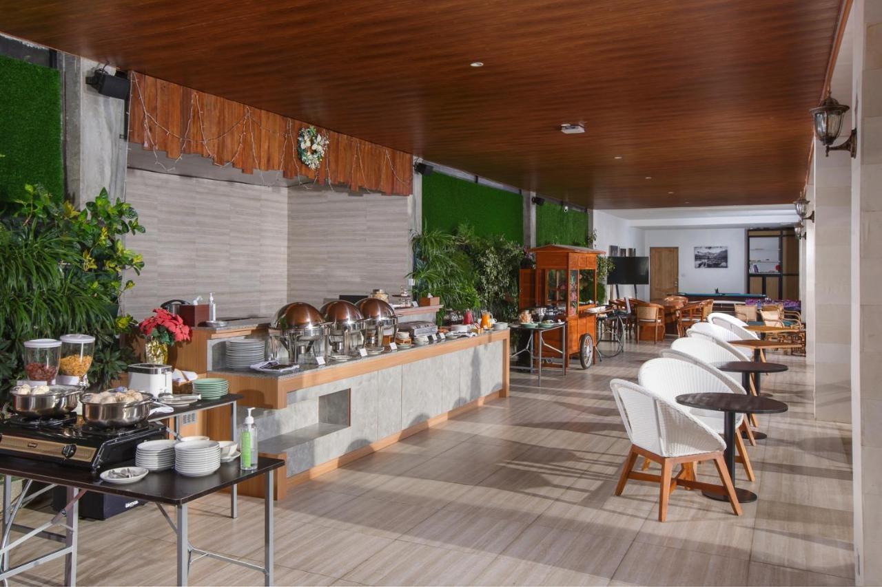 Giriwood & Hotel 4*