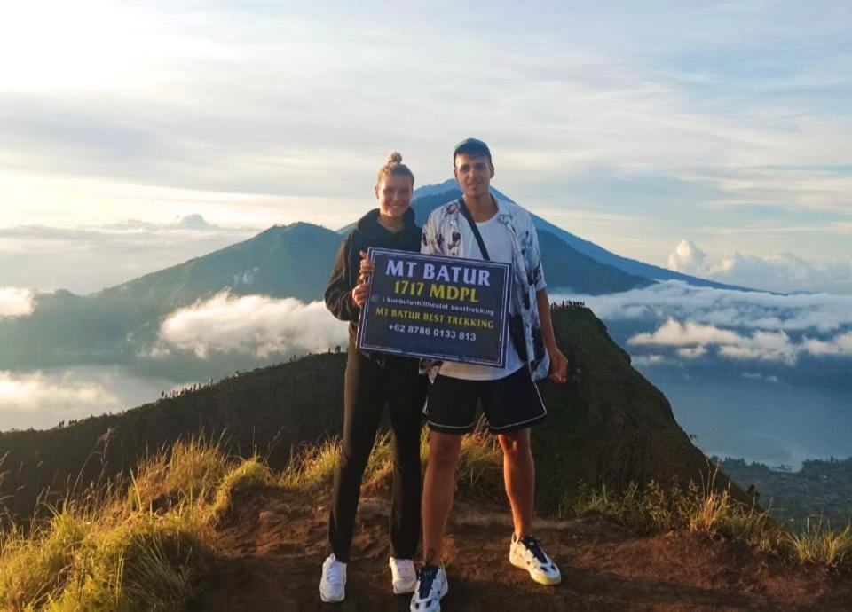 Bunbulan Hill And