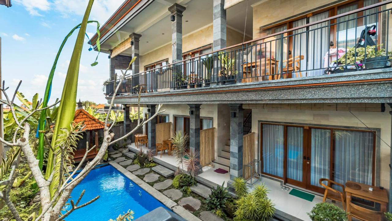 Guest house The Village Sandat