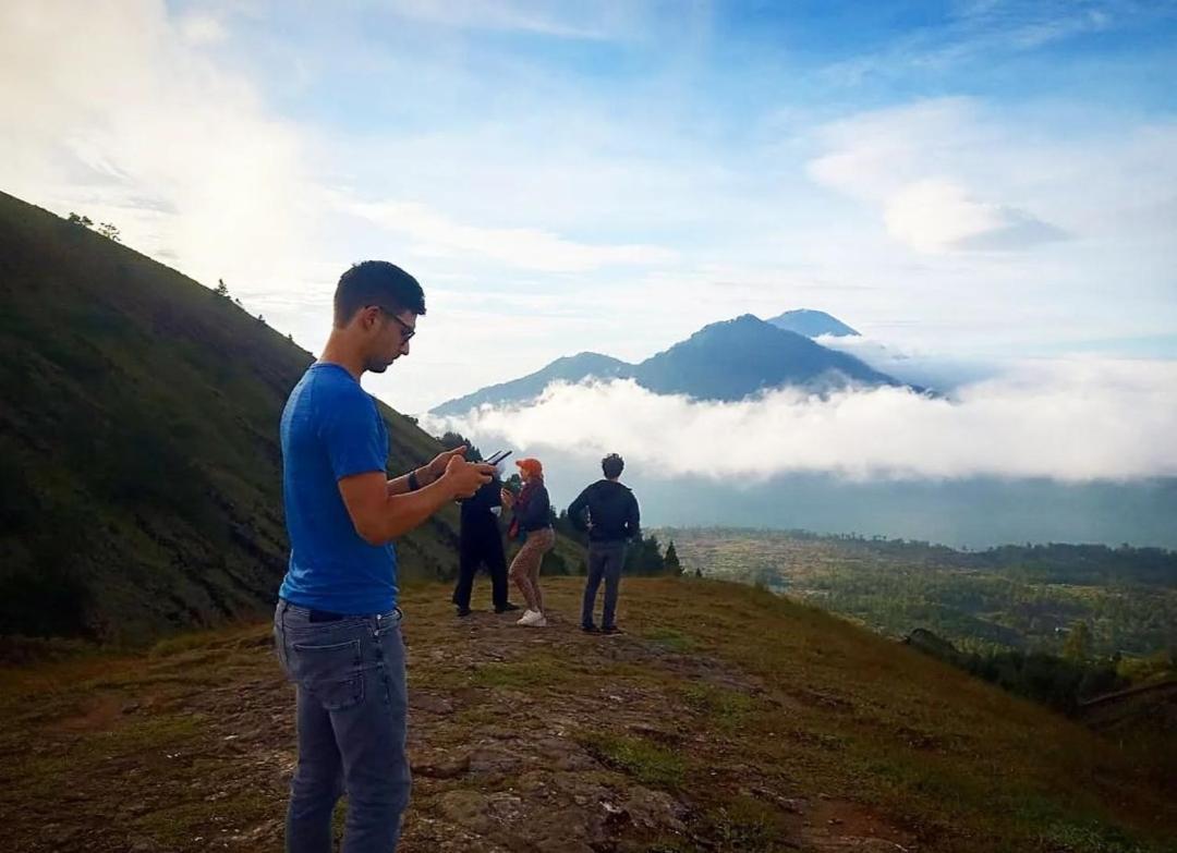Bunbulan Hill And Hostel *